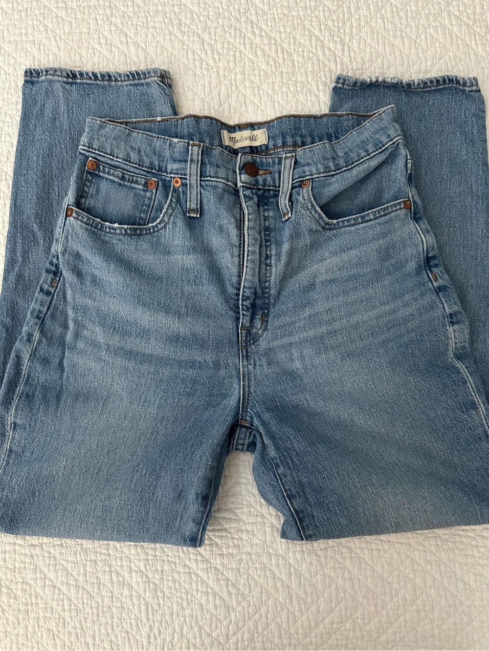 Madewell Women’s Classic Straight Jean Light Blue Size 28 Style AJ199
